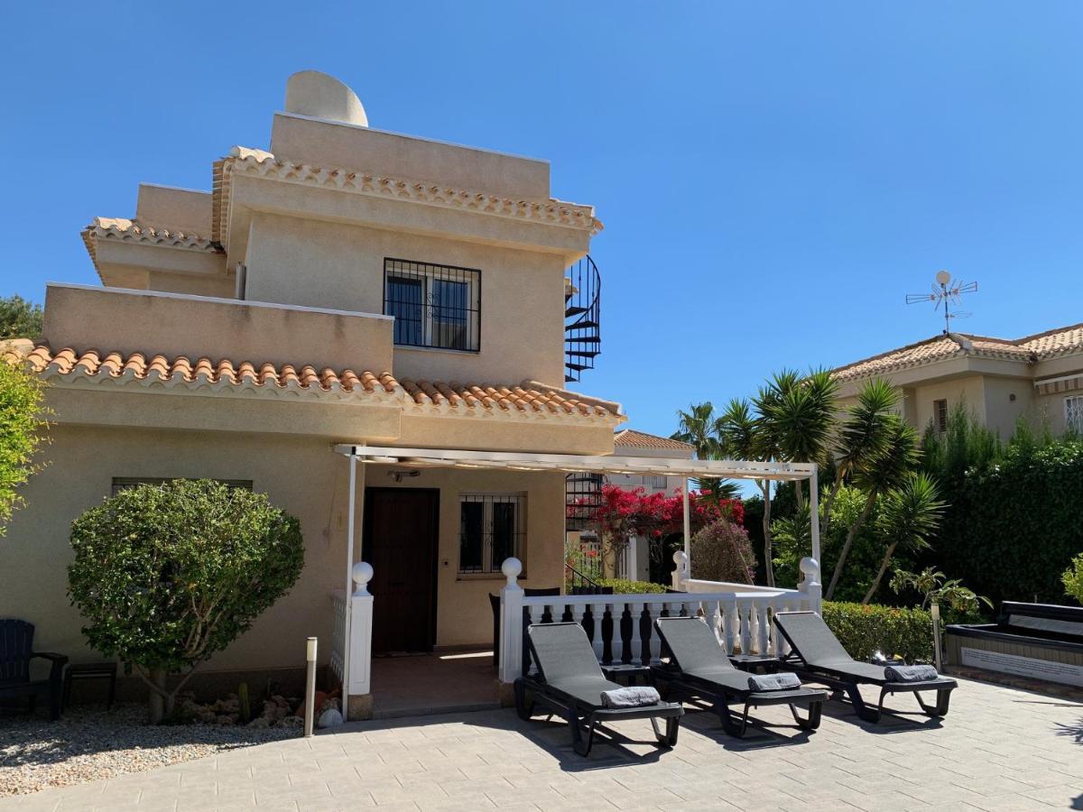 17 Vistamar Playa Flamenca Villa Buitenkant foto